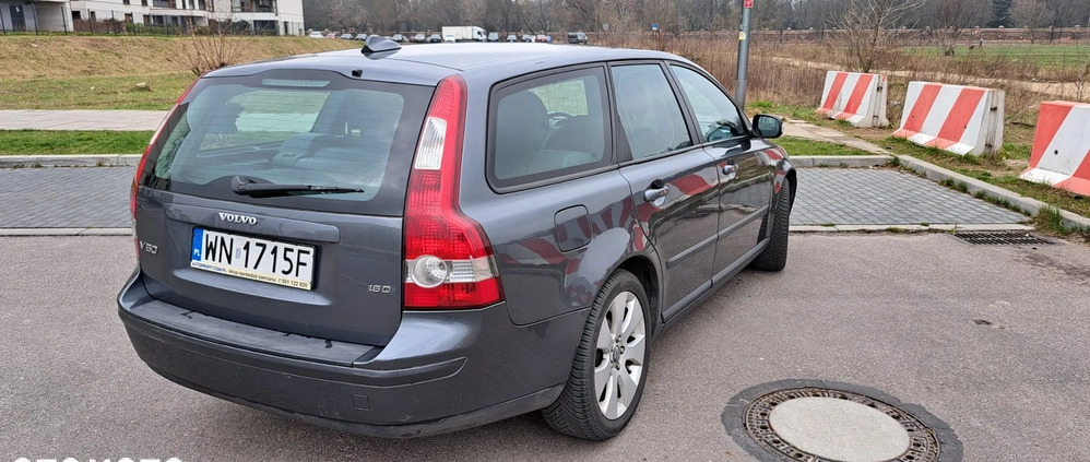 Volvo V50 cena 6200 przebieg: 204000, rok produkcji 2007 z Ustrzyki Dolne małe 106